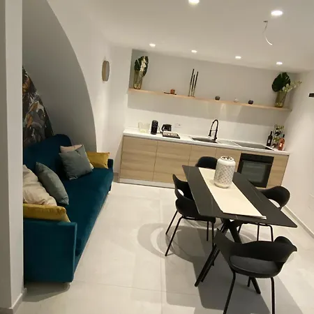 La Maison De Rosaline 住宿加早餐酒店 4*