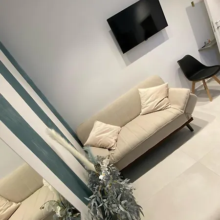 La Maison De Rosaline Bed & Breakfast *